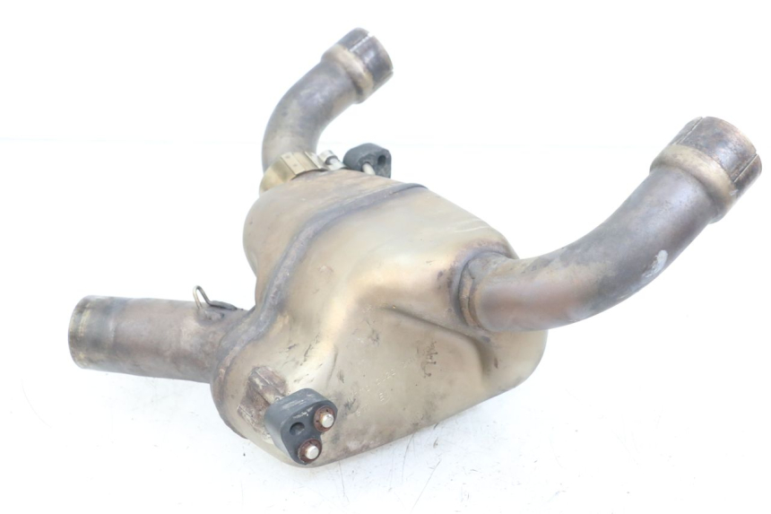 photo de AUSPUFF MOTO GUZZI NORGE 8V GT 1200 (2011 - 2016) - Hauptansicht