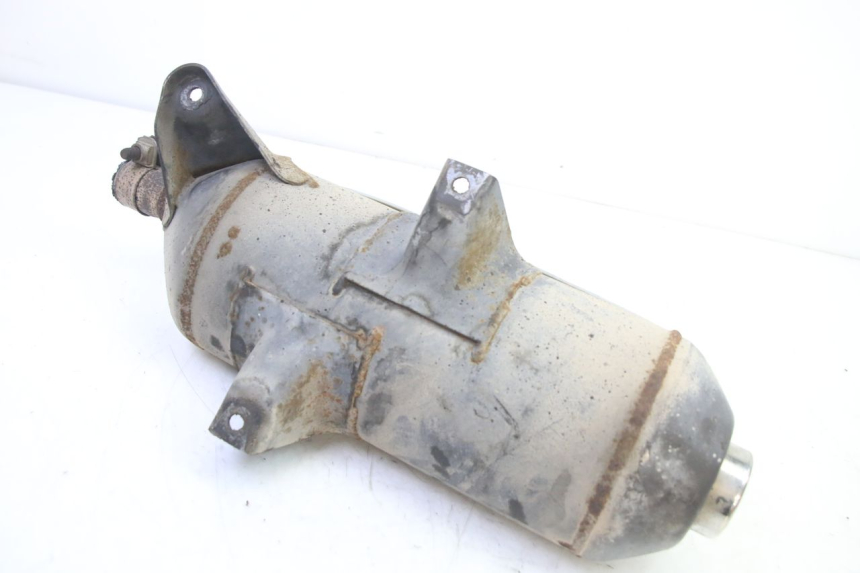 photo de SCHALLDÄMPFER PEUGEOT SATELIS 250 (2006 - 2012) - Details der Befestigungspunkte