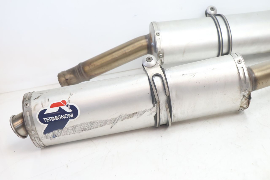 photo de SCHALLDÄMPFER DUCATI SS IE DS CARENEE 1000 (2002 - 2006) - Detailansicht des Bauteils