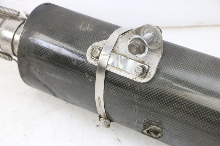 photo de SCHALLDÄMPFER YAMAHA FZS FAZER 600 (2001 - 2003) - Details der Befestigungspunkte