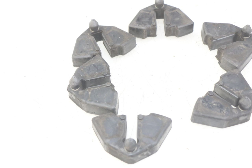 photo de RIEMENSCHEIBE GUMMILAGER SUZUKI GSX-F GSX  F 1100 (1988 - 1994) - Zoom auf Gebrauchszustand