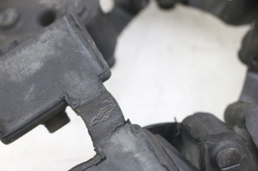 photo de RIEMENSCHEIBE GUMMILAGER TRIUMPH SPEED TRIPLE T301 900 (1994 - 1996) - Zoom auf Gebrauchszustand