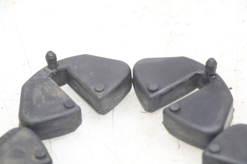 photo de RIEMENSCHEIBE GUMMILAGER SUZUKI SV N 650 (1999 - 2002) - Detailansicht des Bauteils