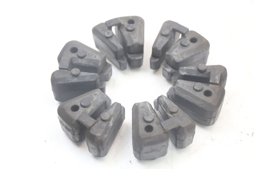 photo de RIEMENSCHEIBE MIT SILENTBLOCK YAMAHA TDM ABS 900 (2002 - 2014) - Detailansicht des Bauteils