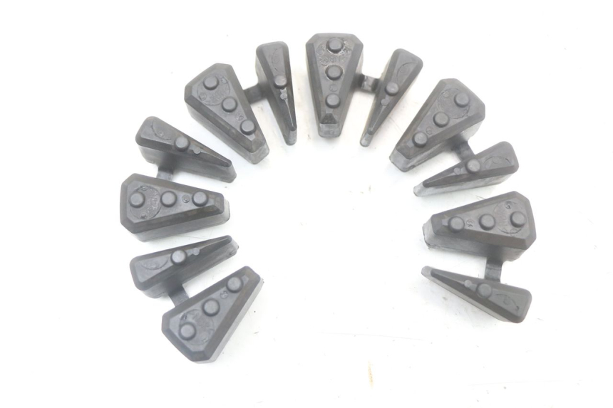 photo de KETTENRAD SILENTBLOCK YAMAHA FZ1 FAZER 1000 (2007 - 2009) - Hauptansicht