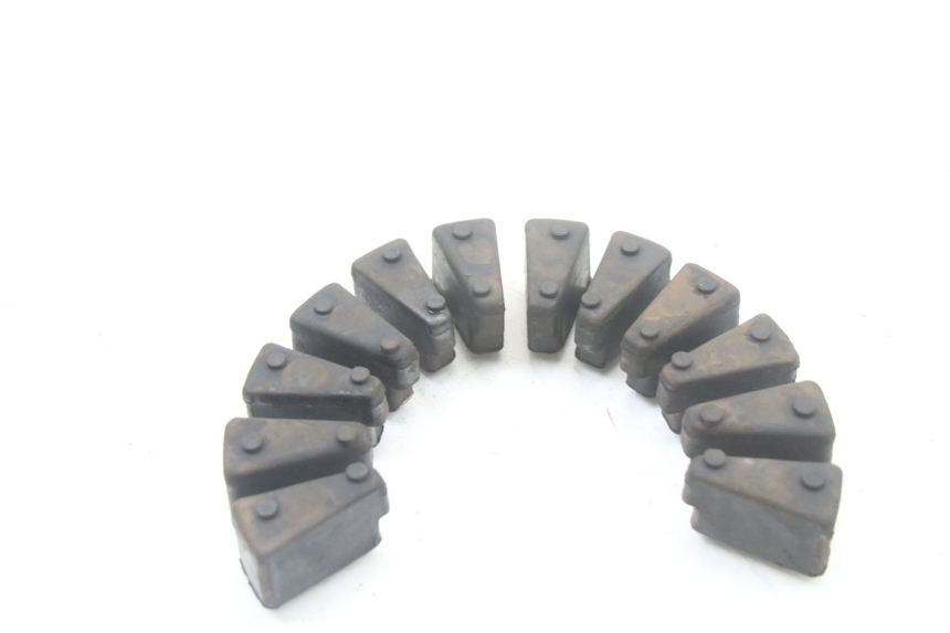 photo de KETTENRAD SILENTBLOCK YAMAHA FZS FAZER 600 (2001 - 2003) - Detailansicht des Bauteils