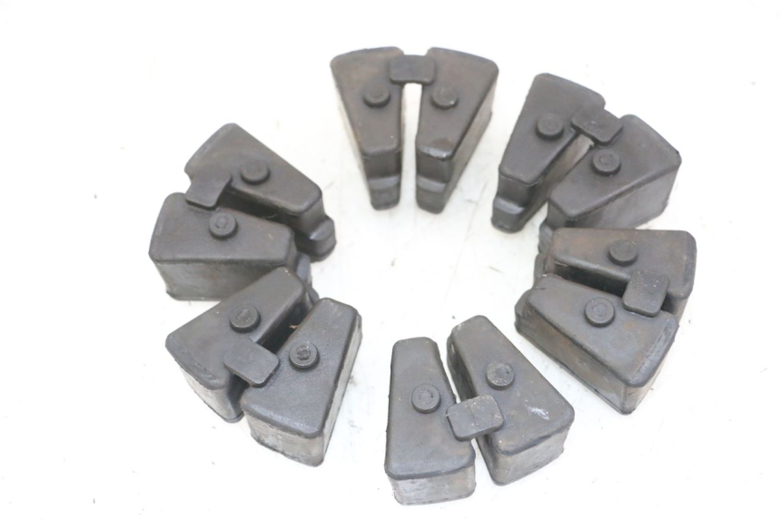 photo de KETTENRAD SILENTBLOCK YAMAHA FZS FAZER 600 (2001 - 2003) - Detailansicht des Bauteils