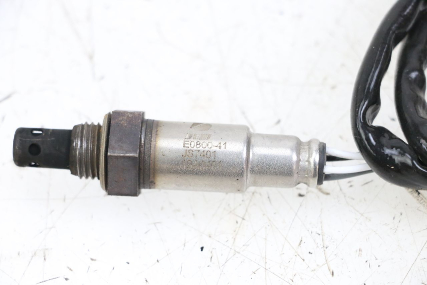 photo de LAMBDASONDE  ARCHIVE CAFE RACER 4T 50 (2019 - 2024) - Details der Befestigungspunkte