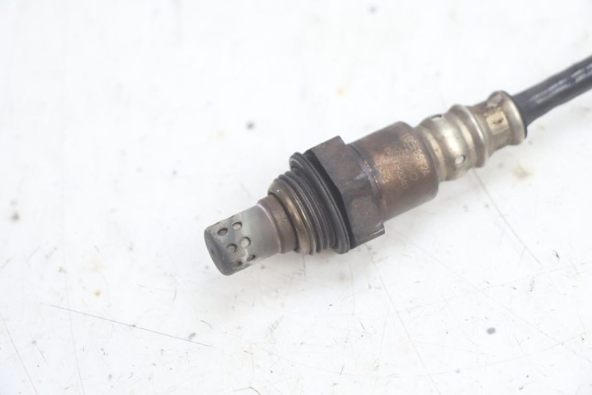 photo de SONDE LAMBDA YAMAHA XMAX X-MAX 125 (2006 - 2009) - Detailansicht des Bauteils