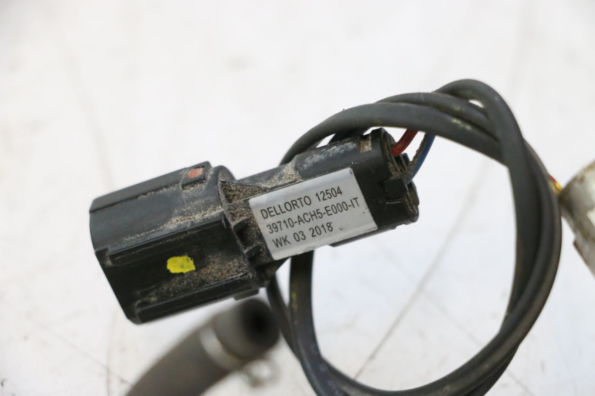 photo de LUFTDRUCKSENSOR KYMCO AGILITY 4T 50 (2018 - 2022) - Zoom auf Gebrauchszustand