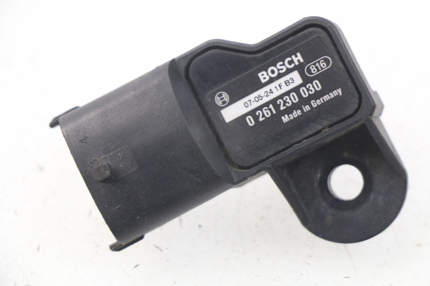 photo de LUFTDRUCKSENSOR MV AGUSTA BRUTALE R WALLY 910 (2008 - 2008) - Detailansicht des Bauteils