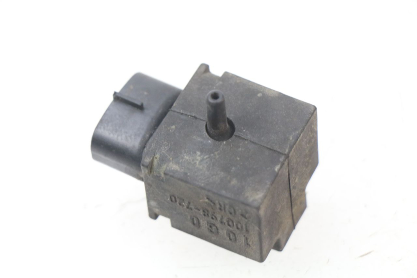 photo de LUFTDRUCKSENSOR SUZUKI BURGMAN 650 (2002 - 2004) - Detailansicht des Bauteils