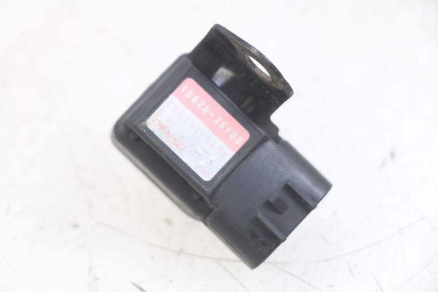 photo de LUFTDRUCKSENSOR SUZUKI BURGMAN 650 (2002 - 2004) - Hauptansicht