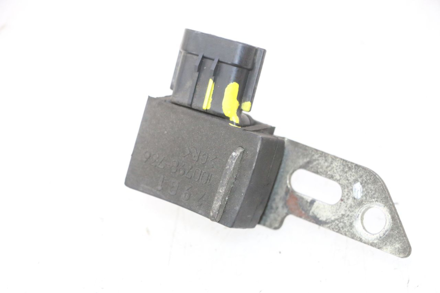 photo de LUFTDRUCKSENSOR SUZUKI BURGMAN 125 (2007 - 2014) - Hauptansicht