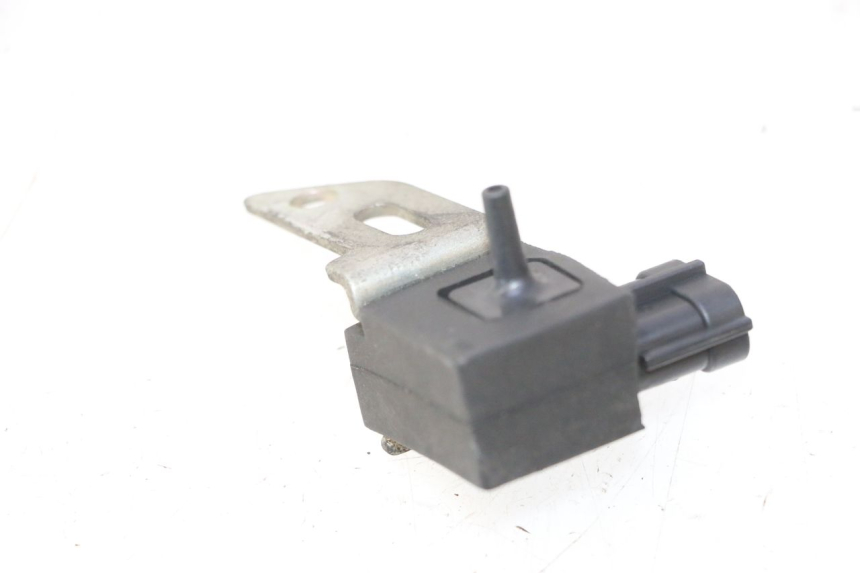 photo de LUFTDRUCKSENSOR SUZUKI BURGMAN 125 (2007 - 2014) - Detailansicht des Bauteils