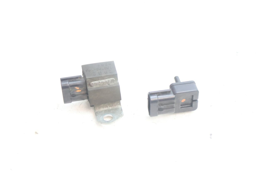 photo de LUFTDRUCKSENSOR SUZUKI BURGMAN EXECUTIVE ABS 650 (2006 - 2012) - Zoom auf Gebrauchszustand