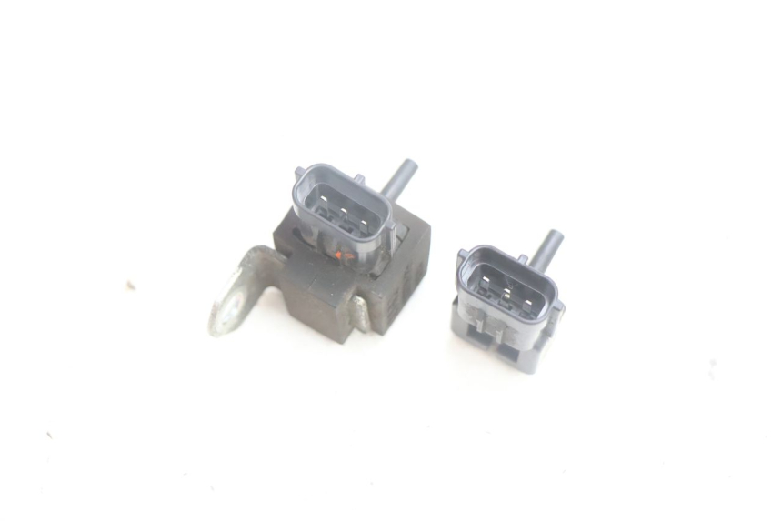 photo de LUFTDRUCKSENSOR SUZUKI BURGMAN EXECUTIVE ABS 650 (2006 - 2012) - Alternative Perspektive