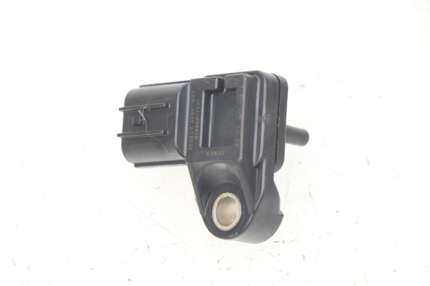 photo de LUFTDRUCKSENSOR HONDA CBRF CBR-F PC41 600 (2011 - 2013) - Hauptansicht