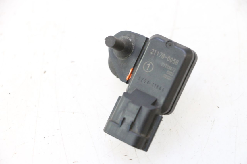 photo de LUFTDRUCKSENSOR KAWASAKI ER-6 ER6 N 650 (2005 - 2009) - Hauptansicht
