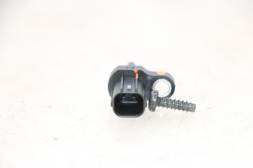 photo de LUFTDRUCKSENSOR KAWASAKI ER-6 ER6 N 650 (2005 - 2009) - Zoom auf Gebrauchszustand