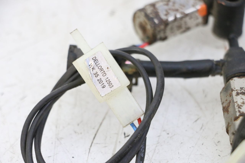 photo de LUFTDRUCKSENSOR JM MOTORS EVOLIS 4T 50 (2018 - 2022) - Alternative Perspektive