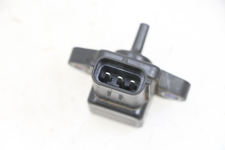 photo de LUFTDRUCKSENSOR YAMAHA FJR ABS 1300 (2006 - 2012) - Alternative Perspektive
