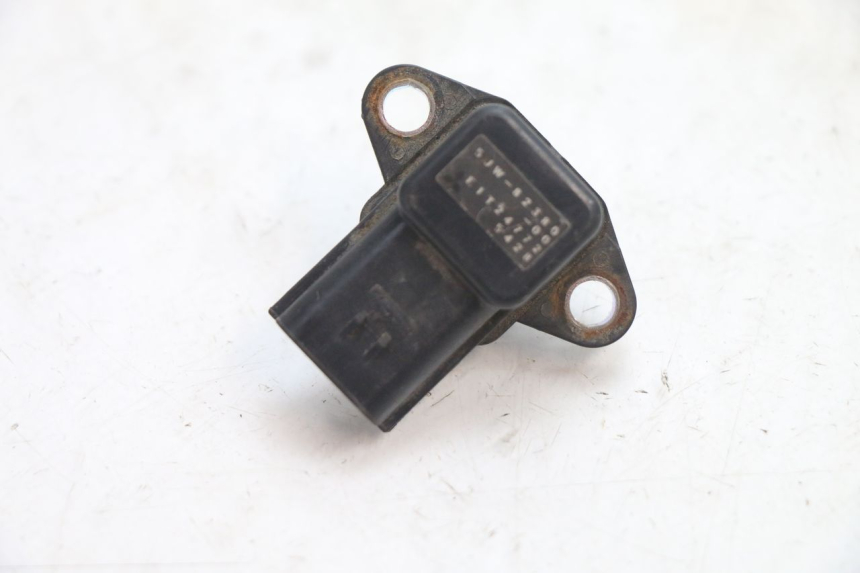 photo de LUFTDRUCKSENSOR YAMAHA FJR 1300 (2001 - 2005) - Technische Nahaufnahme