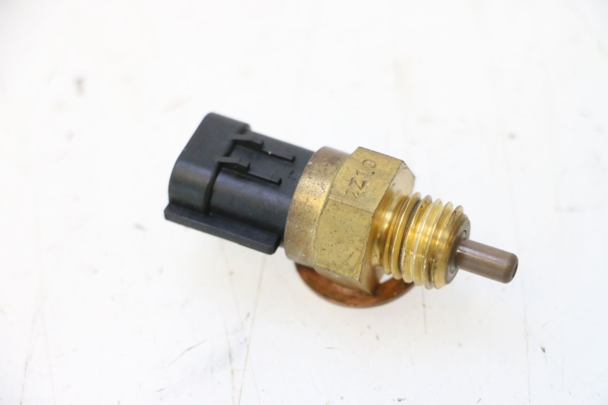 photo de LUFTDRUCKSENSOR YAMAHA FJR 1300 (2001 - 2005) - Detailansicht des Bauteils