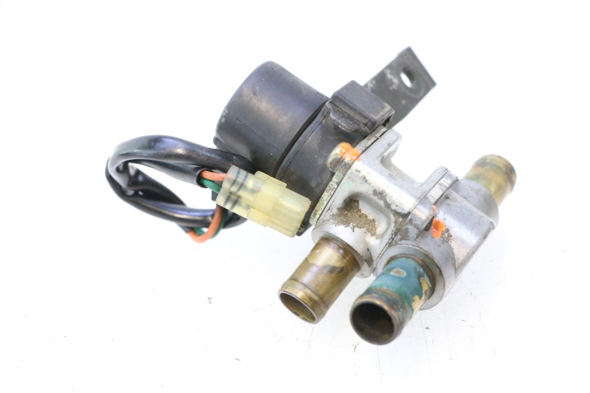 photo de LUFTDRUCKSENSOR YAMAHA FJR 1300 (2001 - 2005) - Technische Nahaufnahme