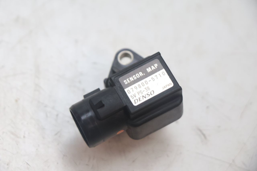 photo de LUFTDRUCKSENSOR HONDA FJS SILVER WING SILVERWING 400 (2005 - 2008) - Detailansicht des Bauteils