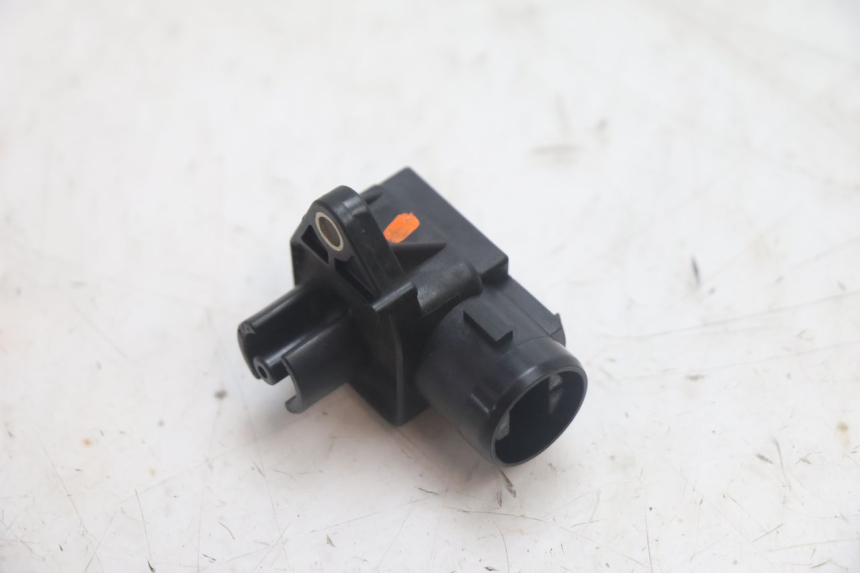 photo de LUFTDRUCKSENSOR HONDA FJS SILVER WING SILVERWING 400 (2005 - 2008) - Zoom auf Gebrauchszustand