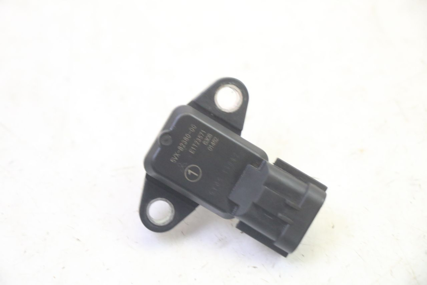 photo de LUFTDRUCKSENSOR YAMAHA FZ6 N FAZER 600 (2004 - 2006) - Technische Nahaufnahme