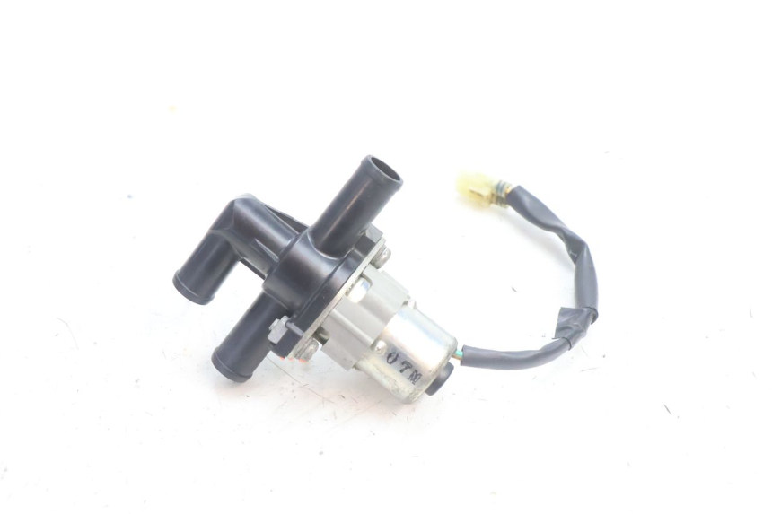 photo de LUFTDRUCKSENSOR YAMAHA FZ8 800 (2010 - 2016) - Hauptansicht