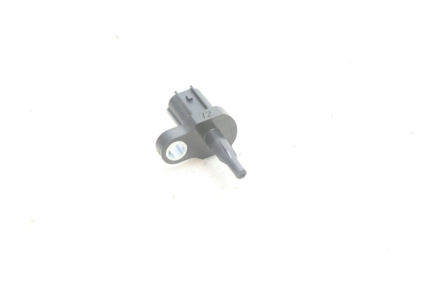 photo de LUFTDRUCKSENSOR YAMAHA FZ8 800 (2010 - 2016) - Zoom auf Gebrauchszustand