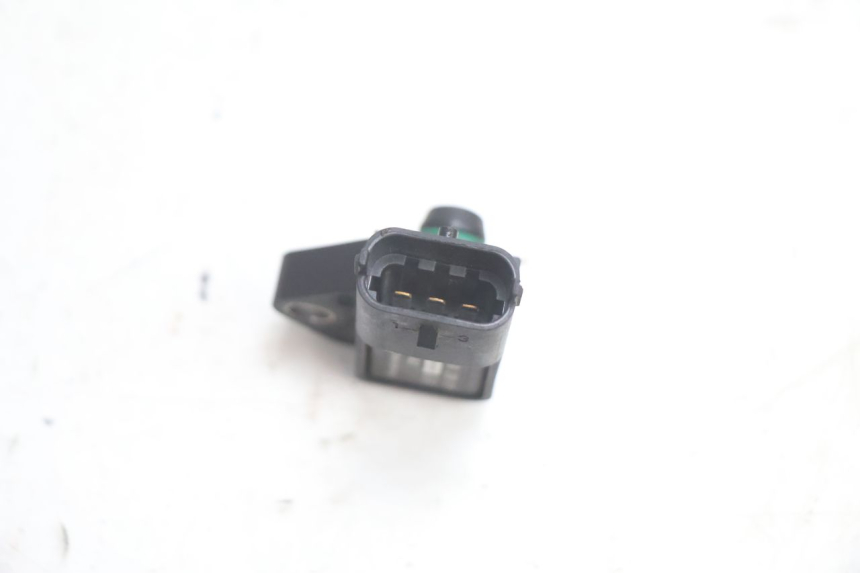photo de LUFTDRUCKSENSOR GILERA GP 800 (2007 - 2013) - Technische Nahaufnahme