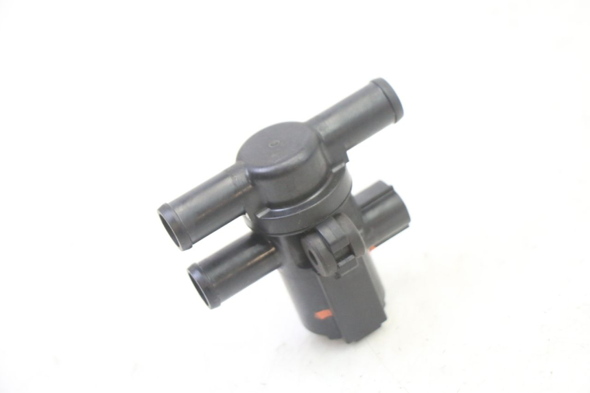 photo de LUFTDRUCKSENSOR SUZUKI GSR 750 (2011 - 2017) - Zoom auf Gebrauchszustand