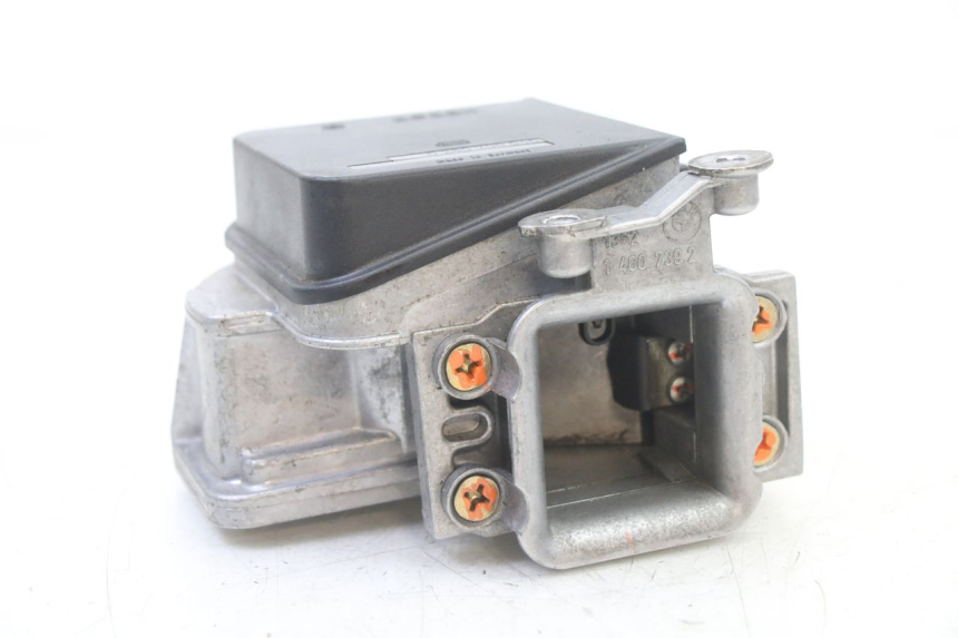 photo de LUFTDRUCKSENSOR BMW K 75 RT 750 (1989 - 1997) - Technische Nahaufnahme