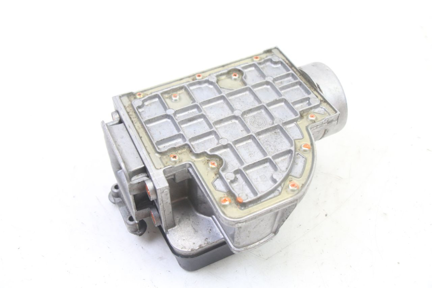 photo de LUFTDRUCKSENSOR BMW K 75 RT 750 (1989 - 1997) - Details der Befestigungspunkte