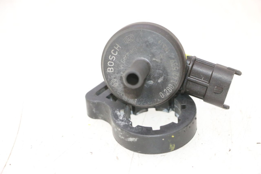 photo de LUFTDRUCKSENSOR PIAGGIO LIBERTY IGET 4T 50 (2015 - 2020) - Alternative Perspektive