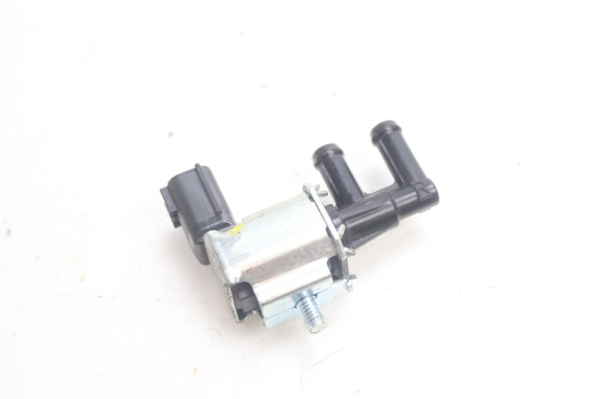 photo de LUFTDRUCKSENSOR PIAGGIO MP3 HPE 530 (2022 - 2026) - Detailansicht des Bauteils