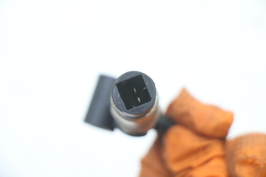 photo de LUFTDRUCKSENSOR PIAGGIO NEW TYPHOON 50 (2018 - 2021) - Alternative Perspektive