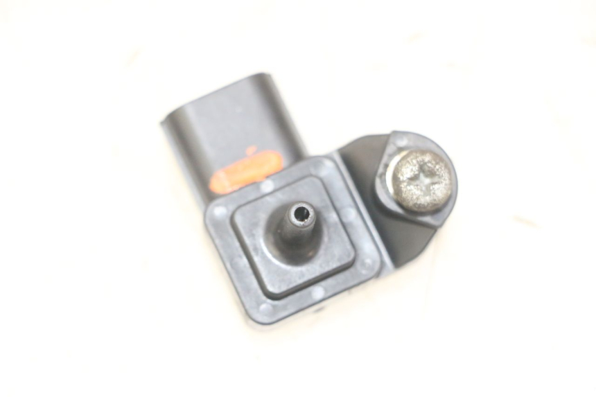 photo de LUFTDRUCKSENSOR HONDA NTV DEAUVILLE ABS 700 (2007 - 2016) - Hauptansicht