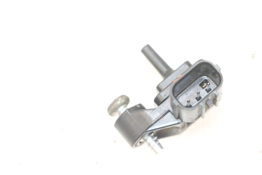 photo de LUFTDRUCKSENSOR HONDA NTV DEAUVILLE ABS 700 (2007 - 2016) - Zoom auf Gebrauchszustand