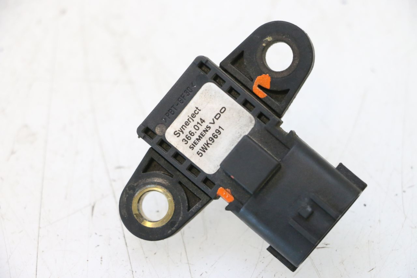 photo de LUFTDRUCKSENSOR PEUGEOT SATELIS COMPRESSOR K15 125 (2006 - 2009) - Detailansicht des Bauteils