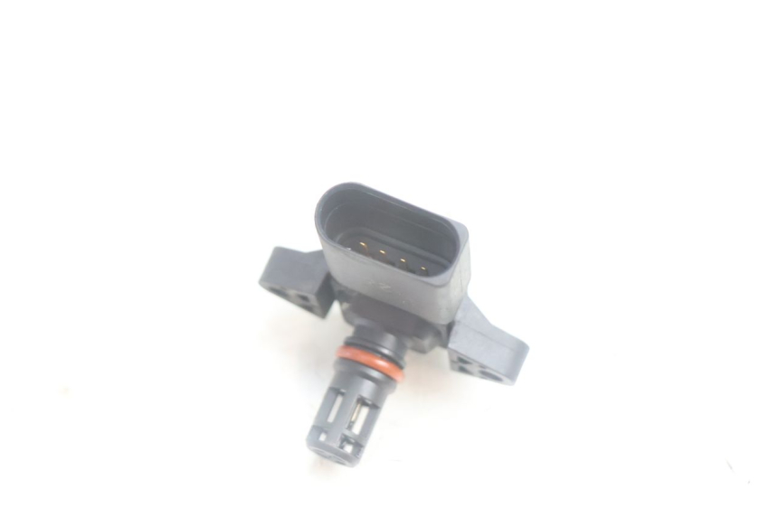 photo de LUFTDRUCKSENSOR PEUGEOT SATELIS 125 (2006 - 2009) - Alternative Perspektive