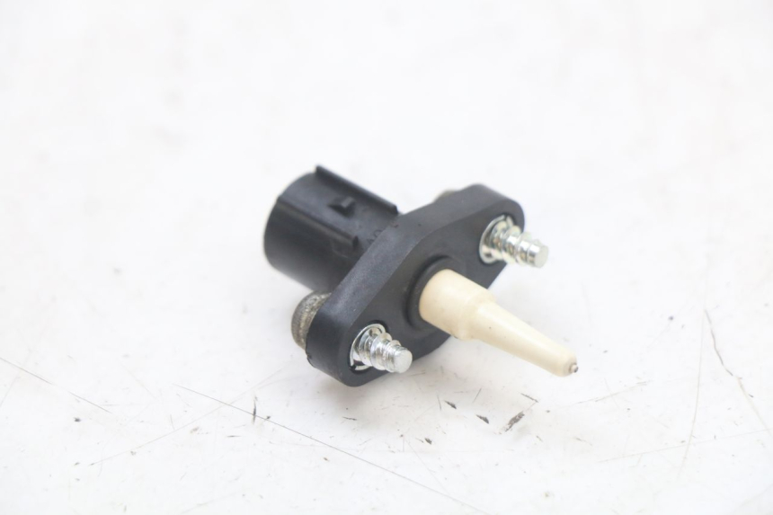photo de LUFTDRUCKSENSOR SUZUKI GSR 750 (2011 - 2017) - Alternative Perspektive