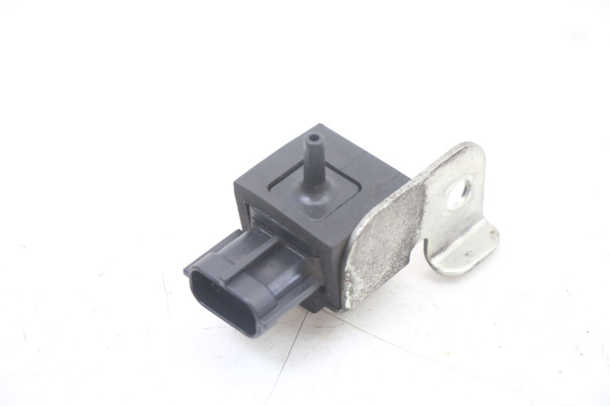 photo de LUFTDRUCKSENSOR SUZUKI GSX F GSXF 650 (2007 - 2015) - Zoom auf Gebrauchszustand