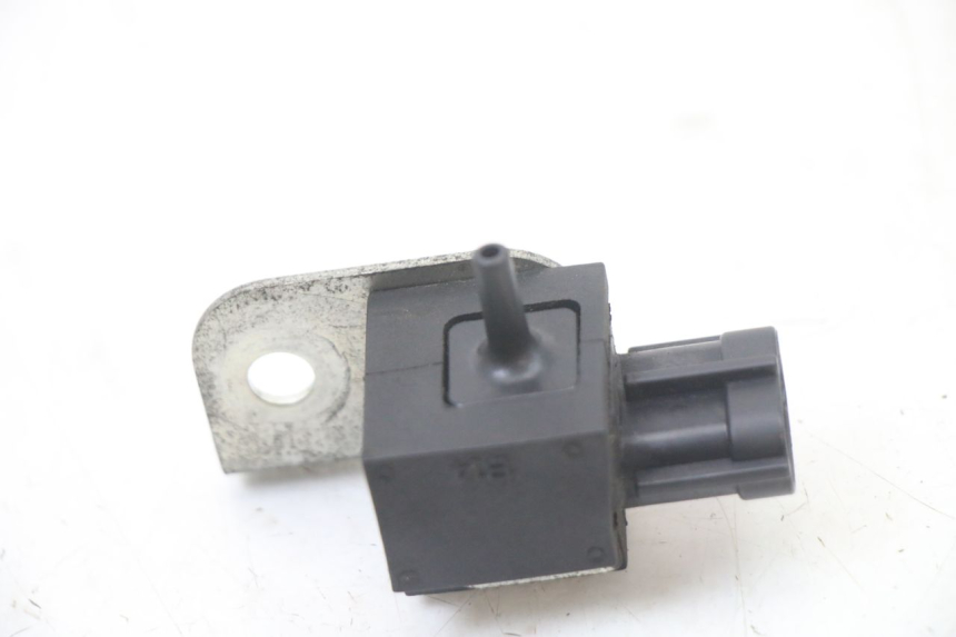 photo de LUFTDRUCKSENSOR SUZUKI GSX F GSXF 650 (2007 - 2015) - Alternative Perspektive