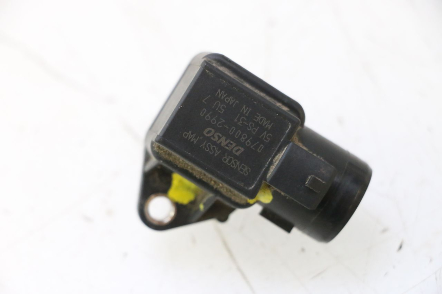 photo de LUFTDRUCKSENSOR HONDA VFR FI RC46 800 (1998 - 2001) - Detailansicht des Bauteils