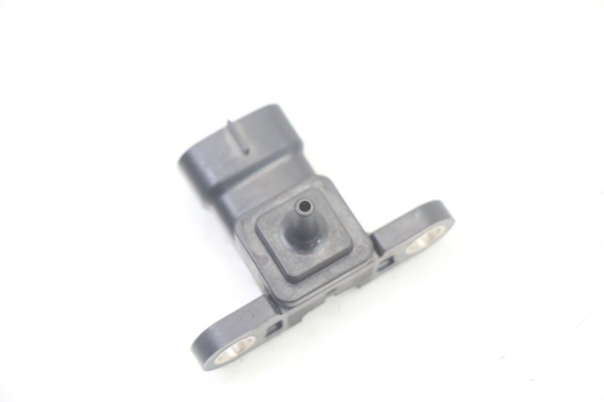 photo de LUFTDRUCKSENSOR YAMAHA X-MAX XMAX 125 (2010 - 2013) - Zoom auf Gebrauchszustand